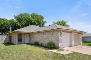608 Country Aire Dr, Round Rock, TX 78664 - Photo 1