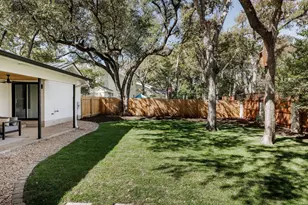 4500 Greystone Dr, Austin, TX 78731 - Photo 4