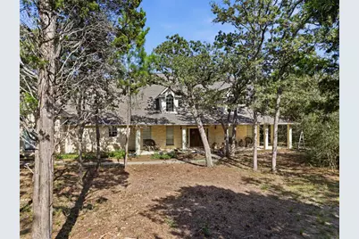197 Elm Wood Drive, Elgin, TX 78621 - Photo 36
