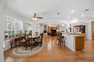 197 Elm Wood Dr, Elgin, TX 78621 - Photo 6