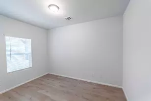 101 Copper Lily Dr, Liberty Hill, TX 78642 - Photo 2