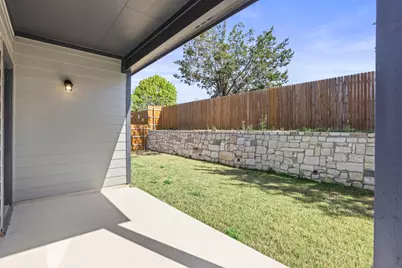 305 Brooks Ranch Drive, Kyle, TX 78640 - Photo 32