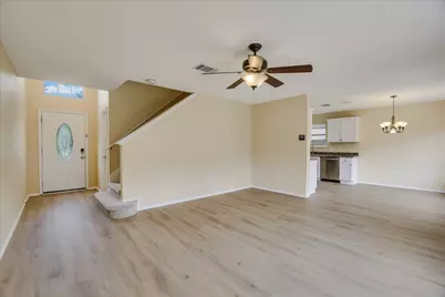 13819 Lothian Drive, Pflugerville, TX 78660 - Photo 4