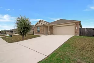 703 Bluejack Wy, Hutto, TX 78634 - Photo 1