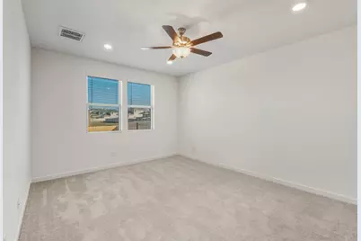 116 Hatari Trail, Jarrell, TX 76537 - Photo 10