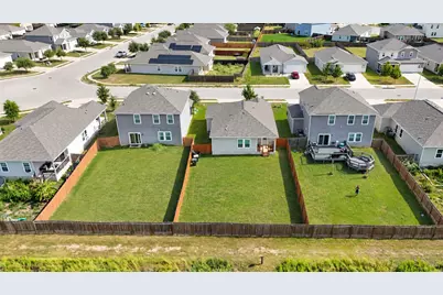 130 Satsuma Lane, Kyle, TX 78640 - Photo 4