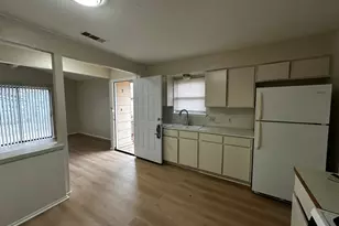 5802 Emerald Forest Dr, Austin, TX 78745 - Photo 6