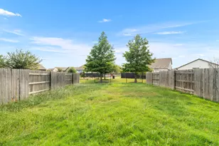 176 Andross Ln, Bastrop, TX 78602 - Photo 32