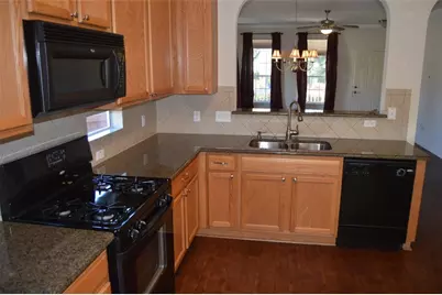 8312 Minnesota Lane, Austin, TX 78745 - Photo 8