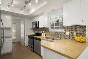11709 Sterlinghill Dr, Austin, TX 78758 - Photo 12