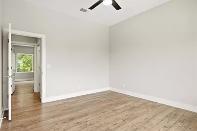 1210 Stobaugh Street #B, Austin, TX 78757 - Photo 6
