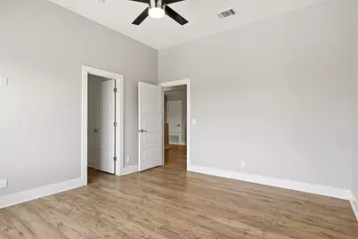 1210 Stobaugh Street #B, Austin, TX 78757 - Photo 12