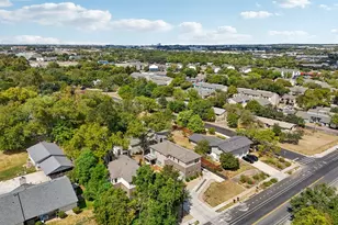 6902 Northeast Dr, Austin, TX 78723 - Photo 38