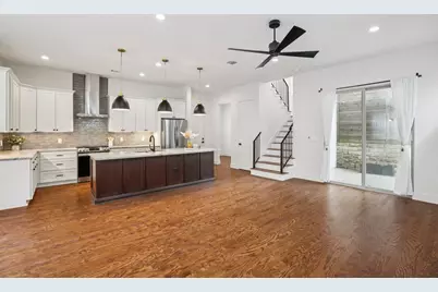 6902 Northeast Drive #A, Austin, TX 78723 - Photo 4