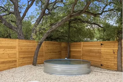 3917 Leafield Drive, Austin, TX 78749 - Photo 6