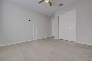 749 Blair Ave, Bastrop, TX 78602 - Photo 20