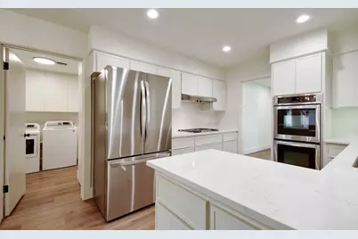 4 Valley View Lane, New Braunfels, TX 78130 - Photo 12