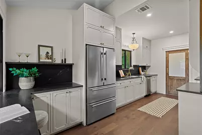 2404 Comburg Castle Way, Austin, TX 78748 - Photo 14