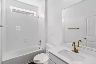 226 Coralbean Dr, Kyle, TX 78640 - Photo 10