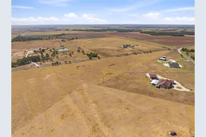 1950 County Road 470, Coupland, TX 78615 - Photo 6