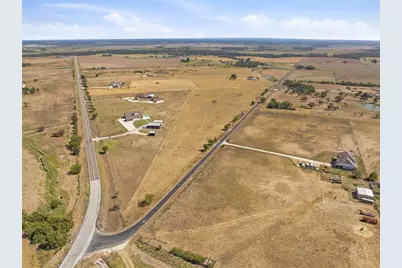 1950 County Road 470, Coupland, TX 78615 - Photo 12