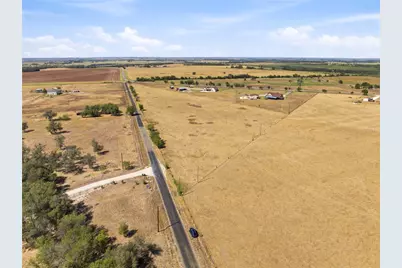 1950 County Road 470, Coupland, TX 78615 - Photo 16