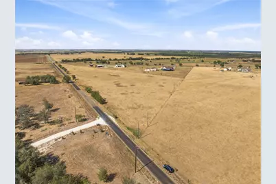 1950 County Road 470, Coupland, TX 78615 - Photo 34