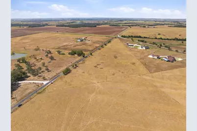 1950 County Road 470, Coupland, TX 78615 - Photo 4