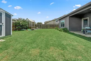 413 Perfect World Loop, Jarrell, TX 76537 - Photo 36
