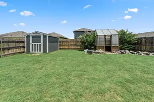 413 Perfect World Loop, Jarrell, TX 76537 - Photo 36