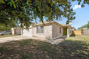 302 Phillips St, Hutto, TX 78634 - Photo 26