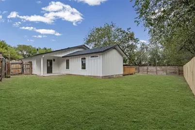 811 Glen Oak Drive, Austin, TX 78745 - Photo 22