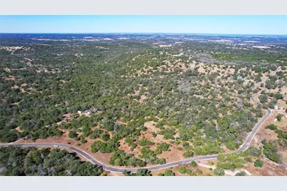 610 Deer Road, Fredericksburg, TX 78624 - Photo 6