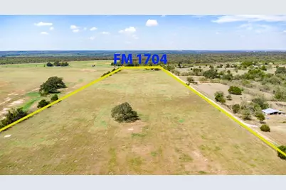 109 Prairie Lane, Elgin, TX 78621 - Photo 4
