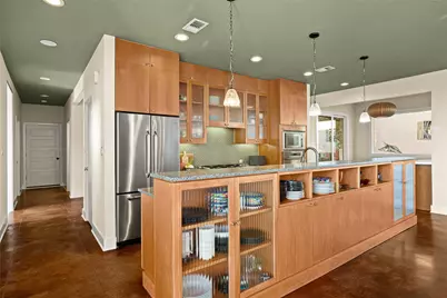 6209 Ledge Mountain Drive, Austin, TX 78731 - Photo 10