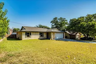 706 Windsor Rd, Round Rock, TX 78664 - Photo 4