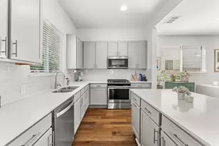 6800 Menchaca Rd, Austin, TX 78745 - Photo 4