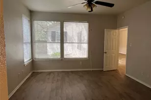 813 Black Locust Dr, Pflugerville, TX 78660 - Photo 8