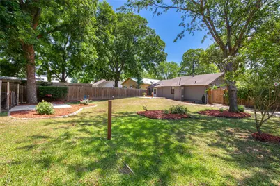 1124 Tillery Street, Austin, TX 78702 - Photo 24