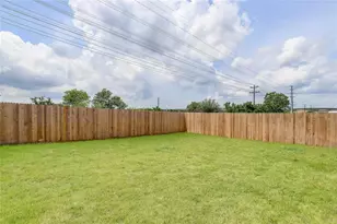 341 Wilshire Rd, San Marcos, TX 78666 - Photo 8