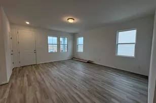 103 Cherry Blossom Ln, Taylor, TX 76574 - Photo 12