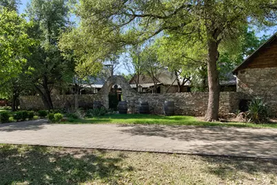 18059 Fm 1826 Road, Driftwood, TX 78619 - Photo 18