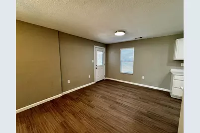 206 W North Loop Boulevard, Austin, TX 78751 - Photo 4