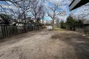 206 W N Loop Blvd, Austin, TX 78751 - Photo 12