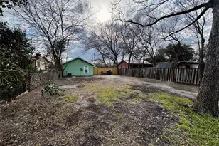 206 W N Loop Blvd, Austin, TX 78751 - Photo 14