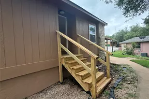 21475 Coyote Trail #A, Lago Vista, TX 78645 - Photo 4