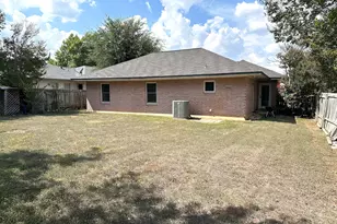 808 Mica Ln, Leander, TX 78641 - Photo 14