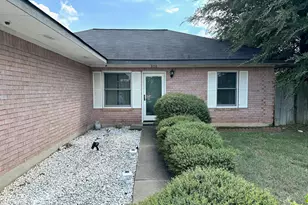 808 Mica Ln, Leander, TX 78641 - Photo 1