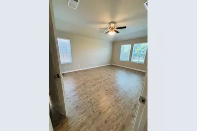 1414 Walden Pond Drive, Pflugerville, TX 78660 - Photo 14