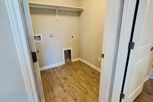 1414 Walden Pond Dr, Pflugerville, TX 78660 - Photo 10